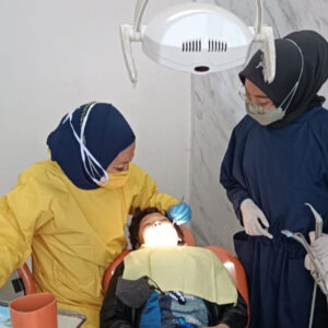 10 Dokter Gigi Anak Bekasi Ini Paling Banyak Dicari, Terima BPJS Rating Tertinggi dan Buka Sekarang