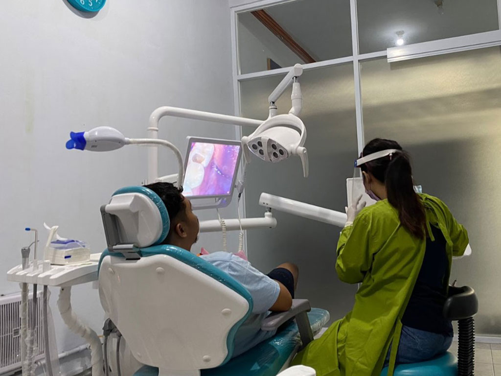 10 Dokter Gigi Tulungagung Ini Paling Banyak Dicari, Terima BPJS Rating