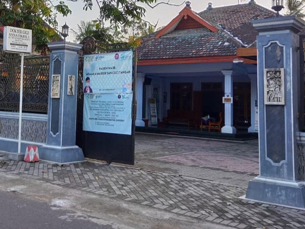 10 Dokter Gigi Blitar Ini Paling Banyak Dicari, Terima BPJS Rating