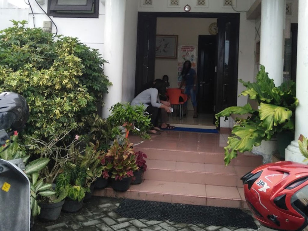 10 Dokter Gigi Blitar Ini Paling Banyak Dicari, Terima BPJS Rating