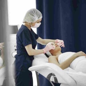 Dokter Kulit Makassar - Photo by Oasis Dermatology