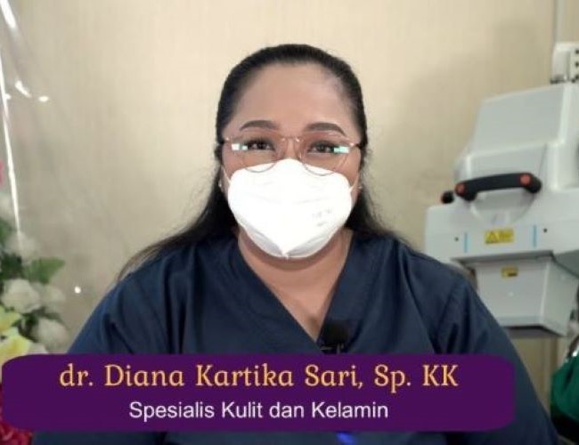 dr. Diana Kartika Sari, Sp. KK Dokter Kulit Kediri - Photo by YouTube