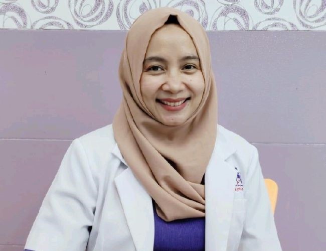 drh. Rosita Permatasari, MPH Dokter Hewan Semarang - Photo by Linkedin